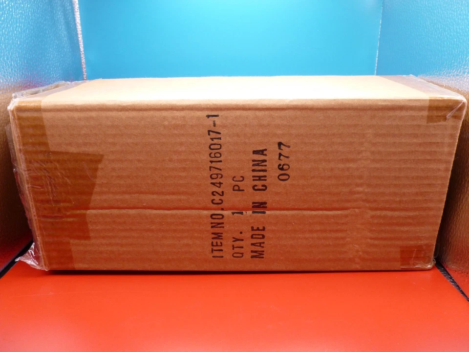 1/24 RCCA Darrell Waltrip Chrome Parts America con estuche #17 1997 1/6000 Foto 2 de 4