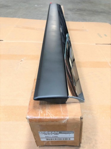2007-2012 Genuine Nissan 80871Zs00E Door Mldg 80871-Zs00E Pathfinder Left Side