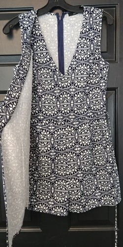 ark & co - wrap around romper small - Picture 3 of 4