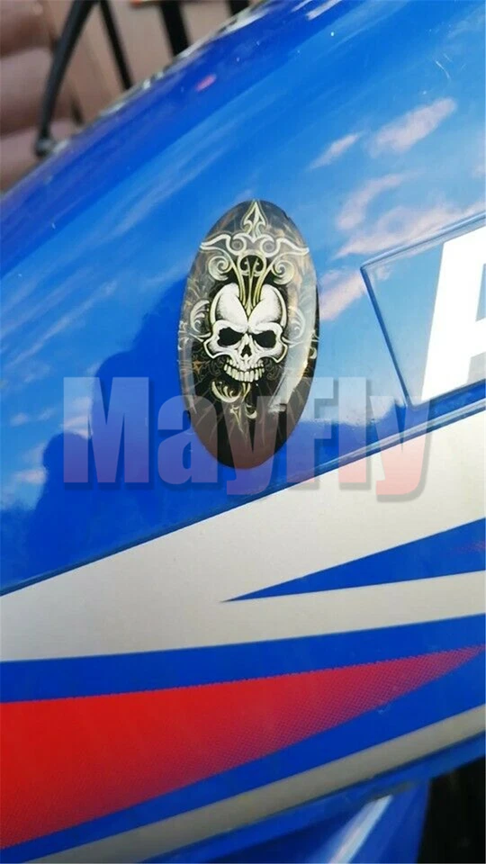Almohadilla protectora de calavera universal para tanque de combustible y gas para motocicleta Foto 2 de 4
