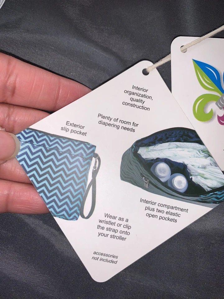 Bolso clutch de pañales florales Foto 4 de 4