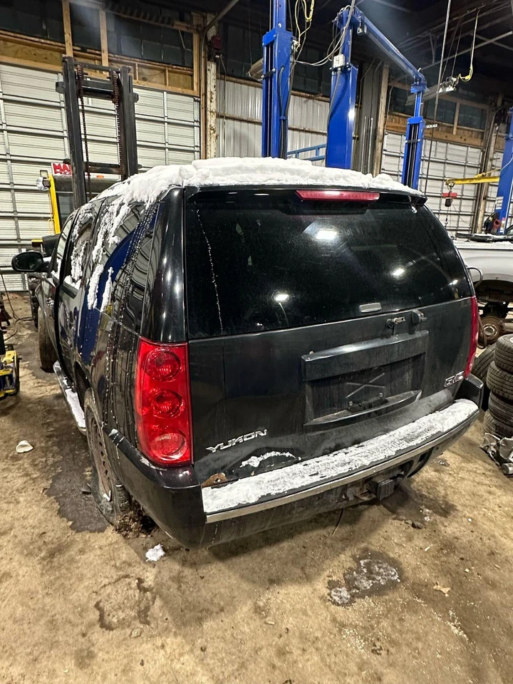 Компрессор кондиционера переменного тока GMC YUKON 03 04 05 06 07 08 09 - Изображение 3 из 4