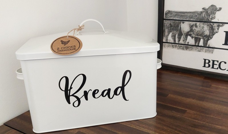 Large White Metal Bread box Bread Storage Farmhouse Kitchen Decor Vintage Style