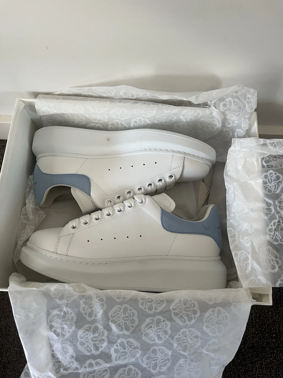 Alexander McQueen — Alexander McQueen Oversized Sneakers White Powder Blue EU 38 Women’s Authentic