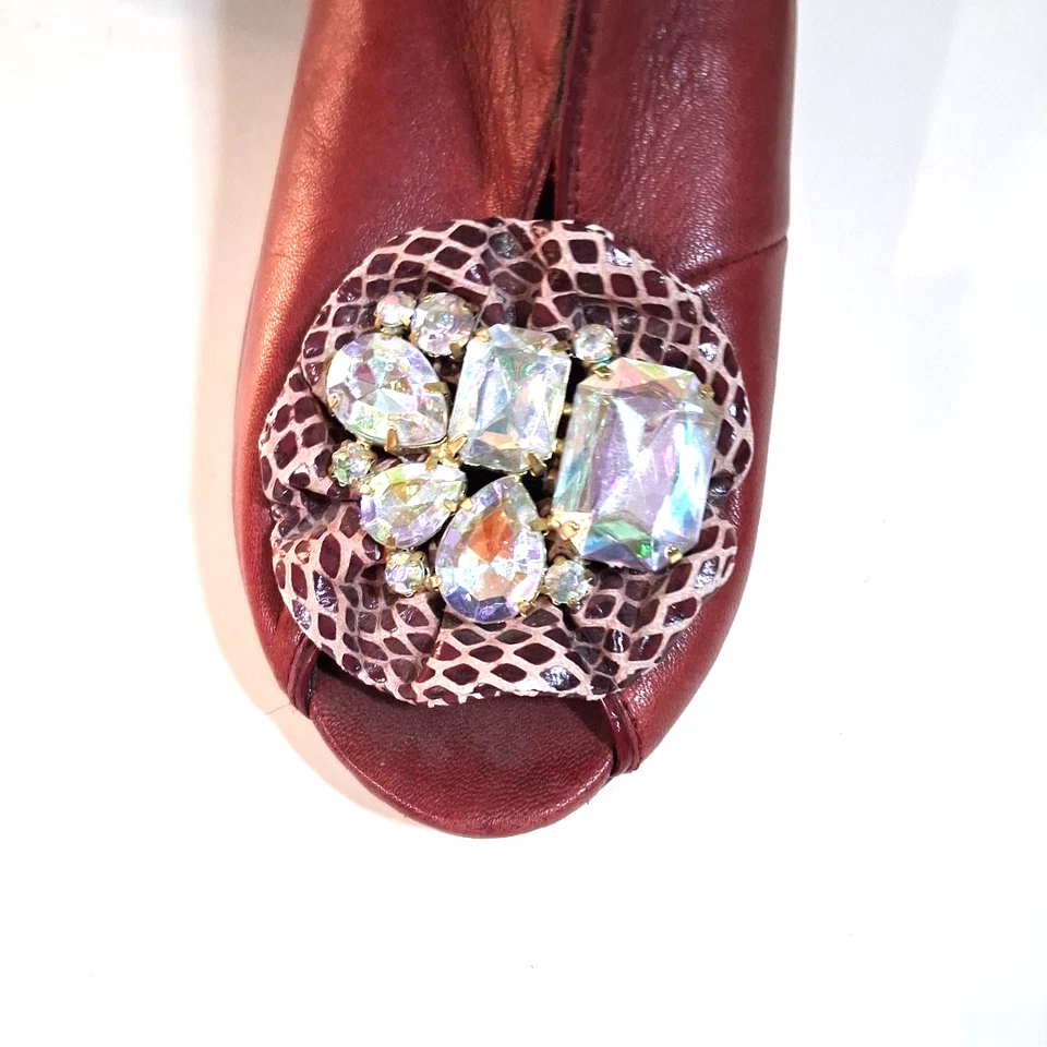 Туфли на каблуках Poetic License размер США 7 M красная кожа с открытым носком блестящие со стразами акцент - Изображение 4 из 4