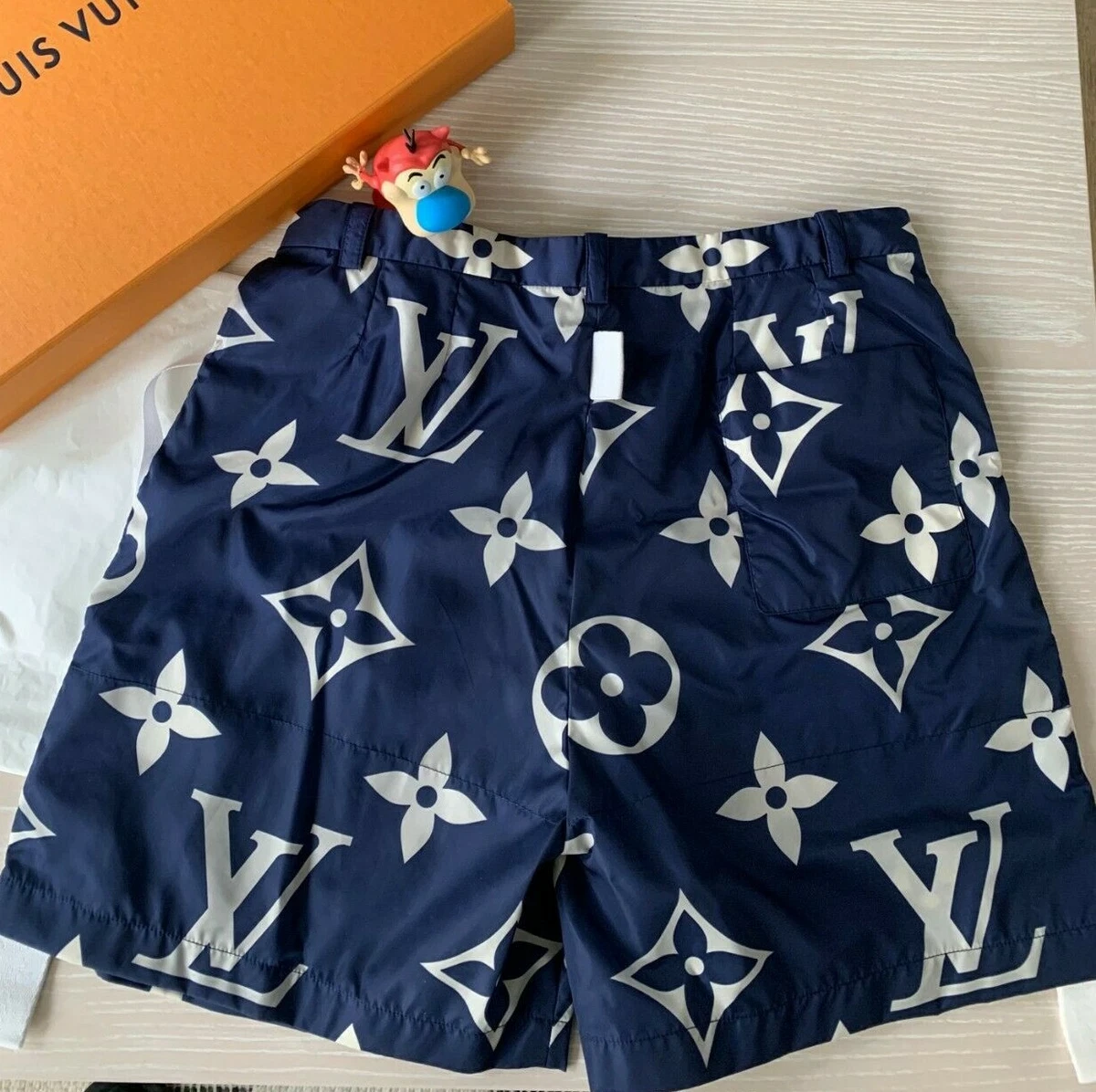 New Louis Vuitton Bermuda Shorts Big LV Monogram Blue 42 L Virgil Yeezy Pharrell