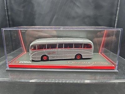 CORGI 1/76 40303 LEYLAND TIGER CUB SILVER STAR MOTOR SERVICES LTD