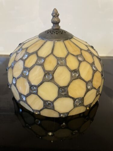 Tiffany Style Hand Art 7” Beige/Cream Table Lamp Shade Only - Picture 1 of 15