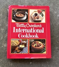 Betty Crocker's International Cookbook Hardcover 1980 General Mills