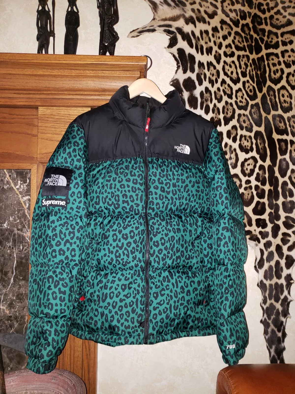 Veste nuptse léopard Supreme North Face taille XL TNF vert tampon