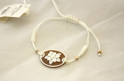 Rovian Adjustable Fabric and Yellow Gold Cameo Flower Bracelet