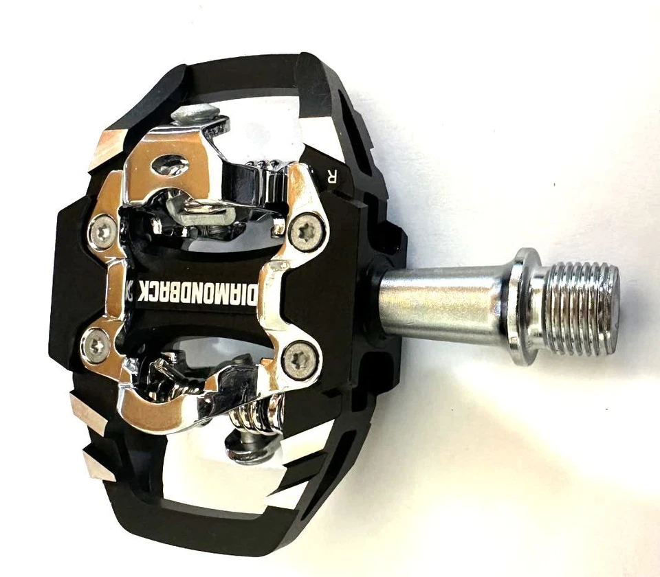 Pedales sin clip Diamondback Trail Mountain Bike Sortie CON TACOS nuevos en caja Foto 3 de 4