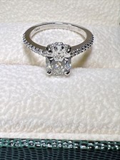 1.5 Carats Oval Halo Diamond Ring With 30 Diamonds On Platinum Band Lab Grown