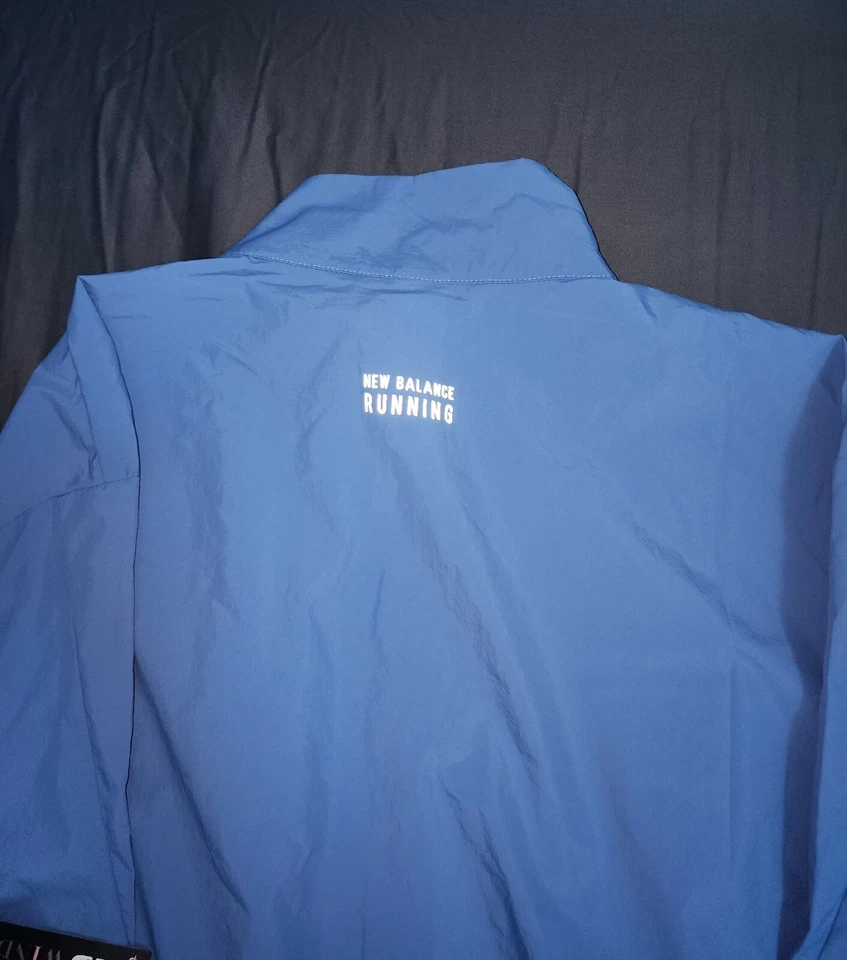 New Balance running jacket Men's MEDIUM ~ $105 Blue dow to $49.99 - Image 4 of 4