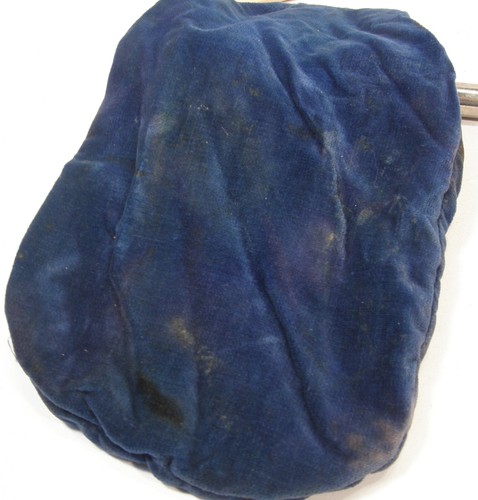 VINTAGE MAGICIAN'S CHANGE CHANGING BAG DARK BLUE VELVET MAGIC TRICK TWIST HANDLE - Picture 12 of 24