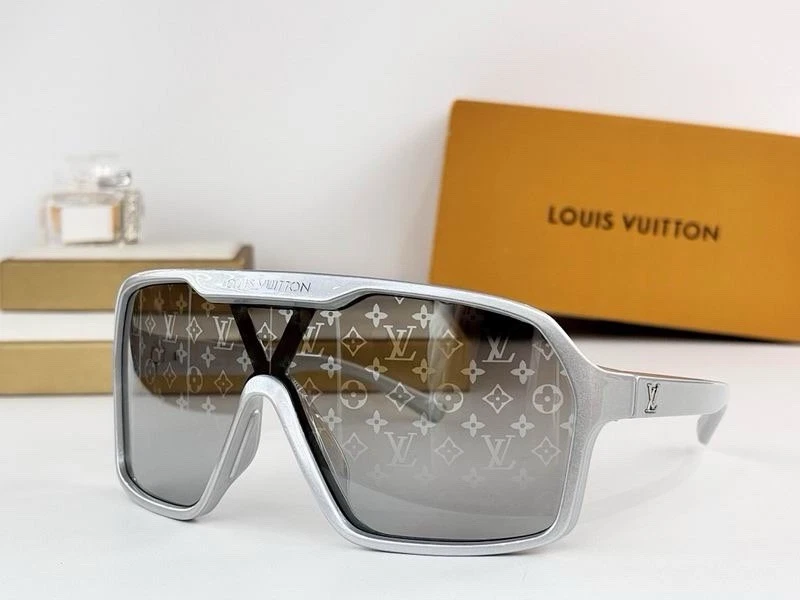 Louis Vuitton Sunglasses & Sunglasses Accessories for Men for sale