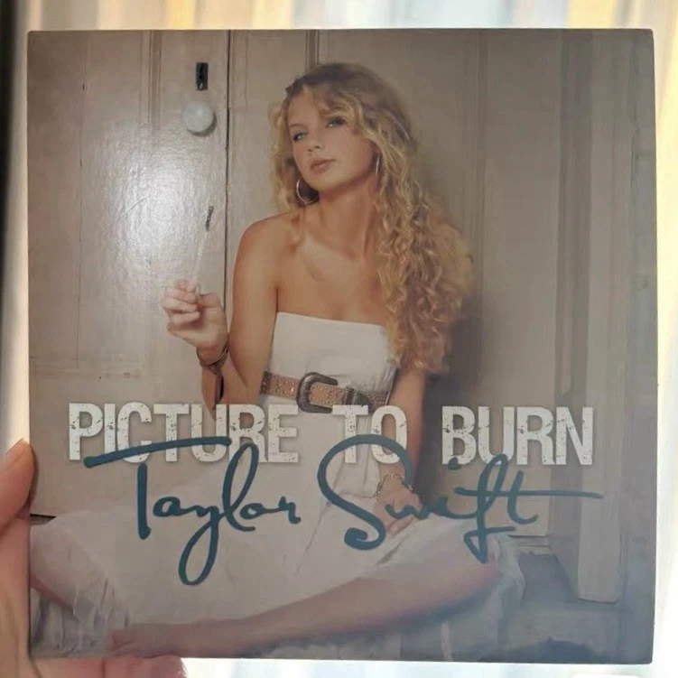 Taylor Swift 7