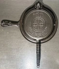 Antique Griswold No. 8 Waffle Iron with Base VERY NICE!  MINTY!
