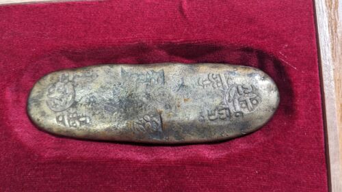 GIAPPONE "Tenpō Chōgin 6 francobolli" (1837-1858) 136,81 g 89,24 mm C# 9b e custodia 36-A3443
