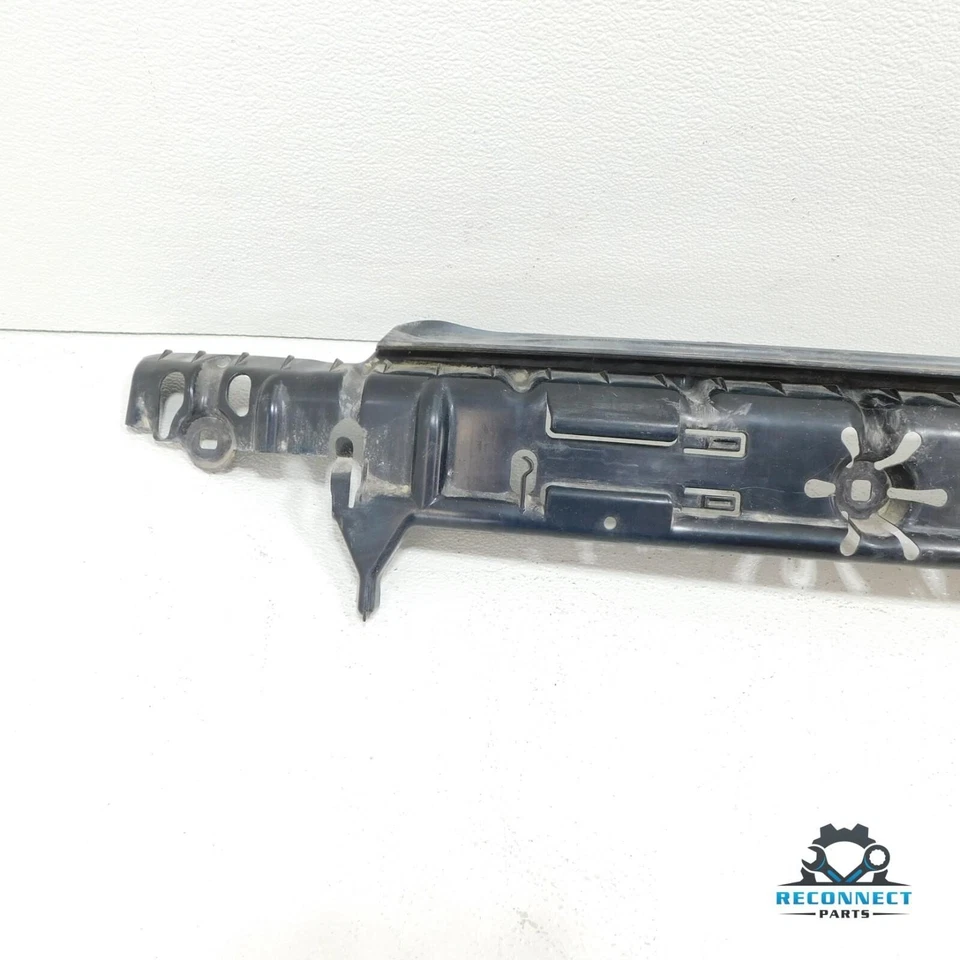 Soporte de montaje de parachoques central trasero BMW 645Ci 650i M6 E63 E64 2004-2010 OEM Foto 3 de 4