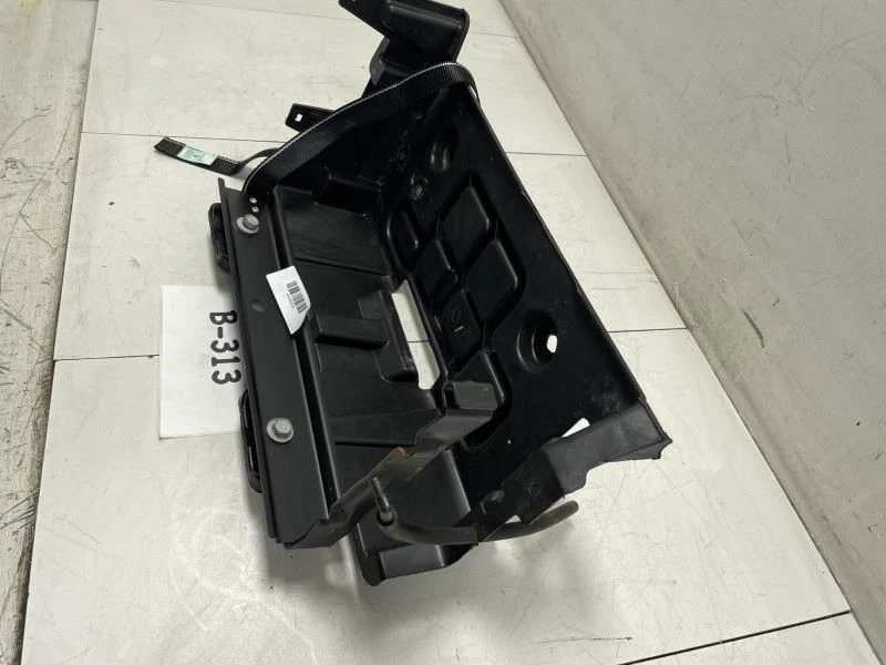 2016 DODGE CHARGER BATTERY TRAY HOLDER BRACKET SUPPORT OEM+ - Изображение 2 из 4