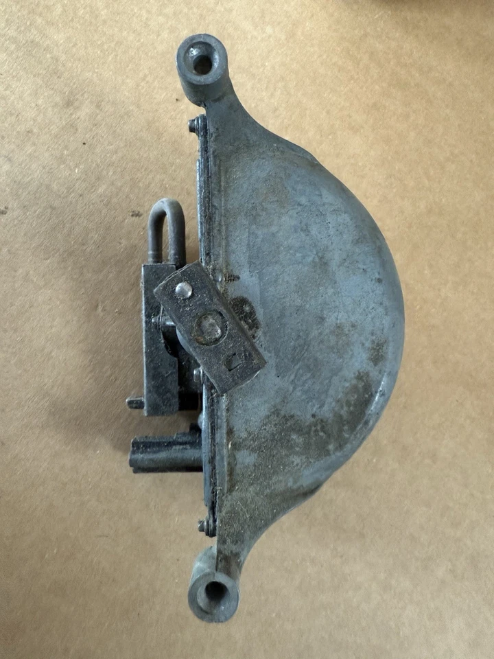 1955 1956 1957 Chevy BelAir Trico Vacuum Windshield Wiper Motor Untested - Image 4 of 4