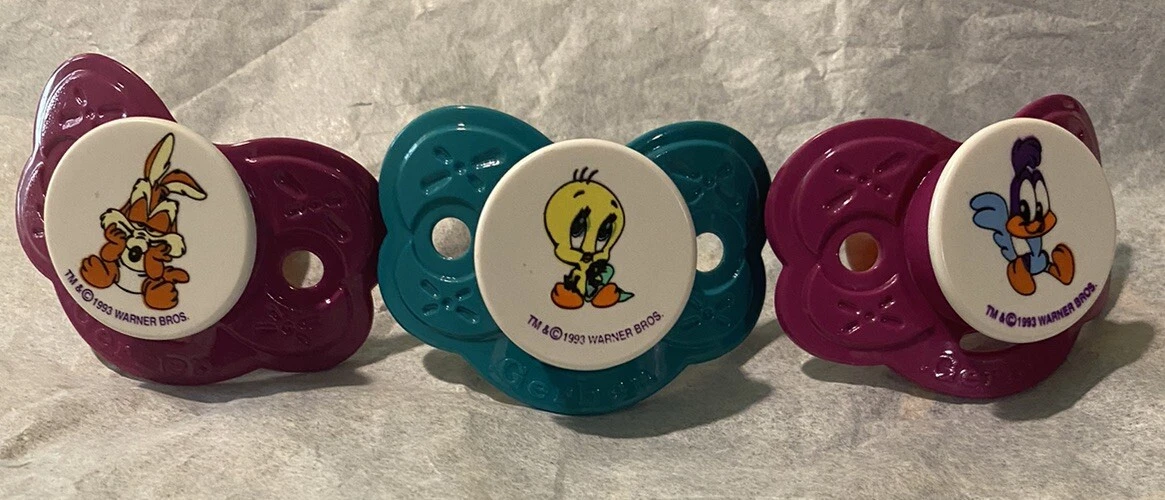 🍼3 Vintage Gerber Pacifiers Baby TWEETY RoadRunner Looney Tunes 1993 New READ