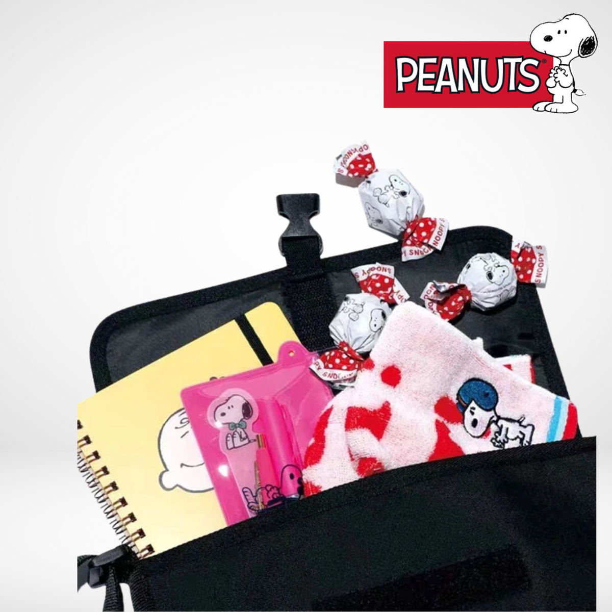 Peanuts Snoopy x Logos Japan Casual Messenger Bag Cordura Peanuts Snoopy x Logos Japan Casual Messenger Bag Cordura