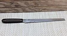 Cattaraugus Fine Bread Slicing Knife Vanadium? 9" Blade Brown Knurled HandleVtg