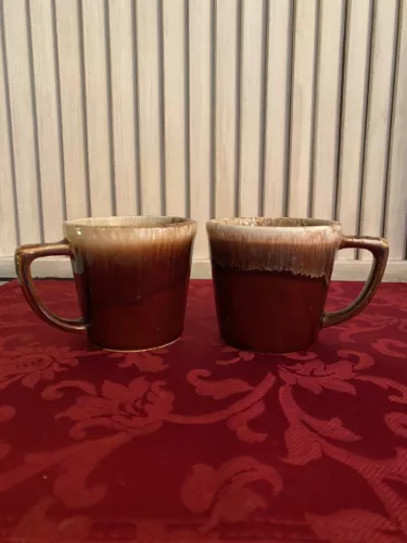 VINTAGE 1960’a Pottery SET OF 2 COFFEE CUP MUG BROWN DRIP GLAZE