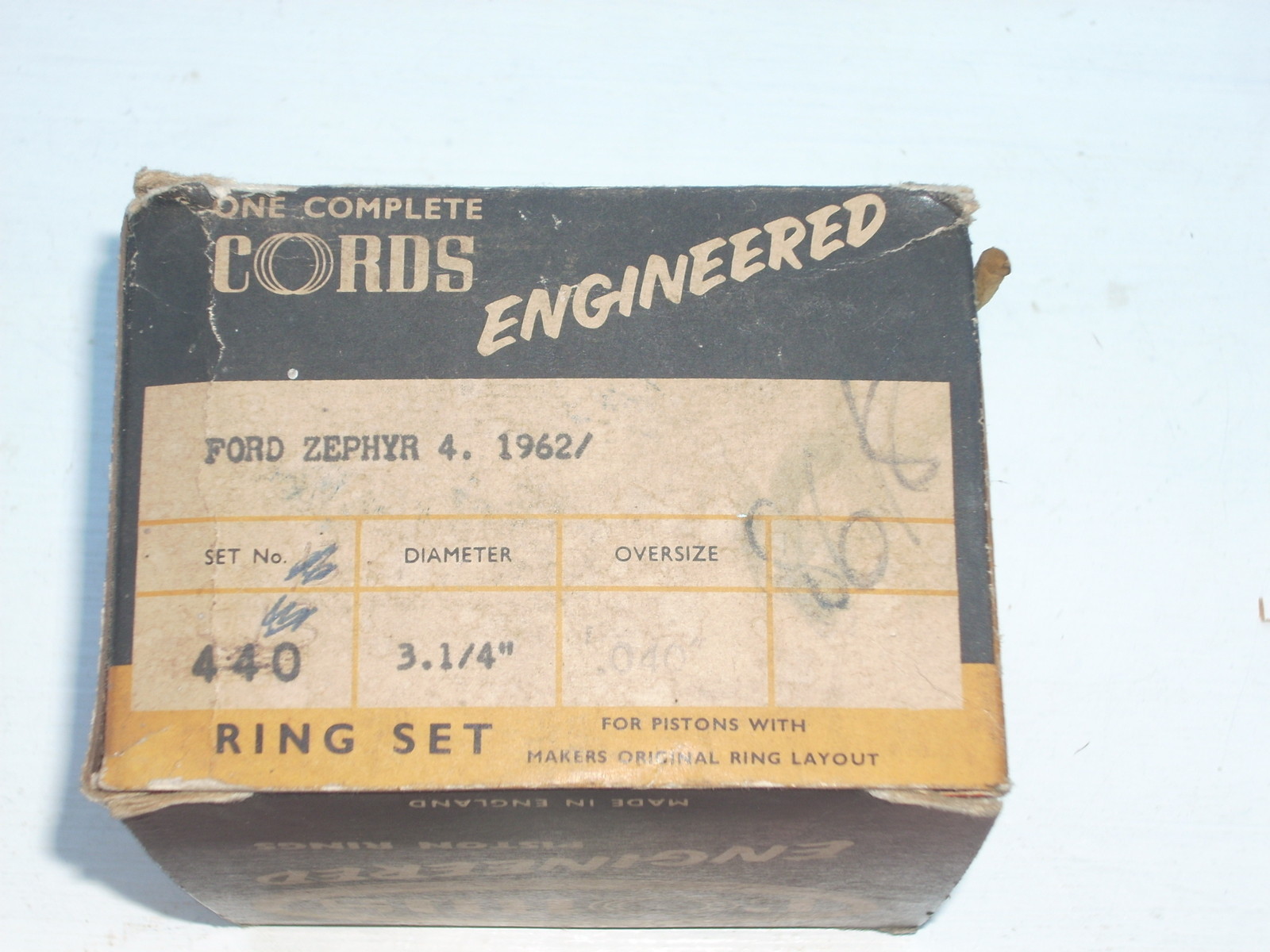 FORD ZEPHYR 4 MkIII THAMES Van 196265 CORDS piston ring set +040 eBay