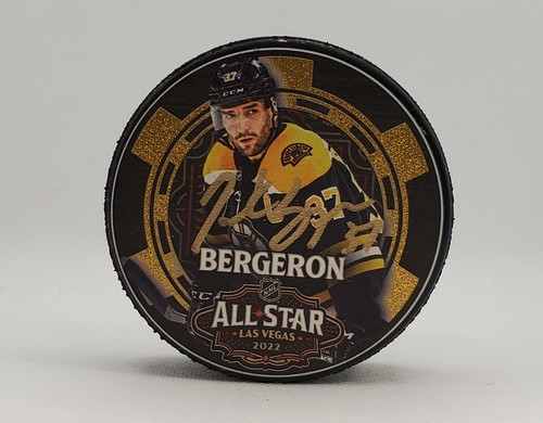 Patrice Bergeron Boston Bruins signed 2022 All-Star Poker Chip Puck - 第 1/1 張圖片