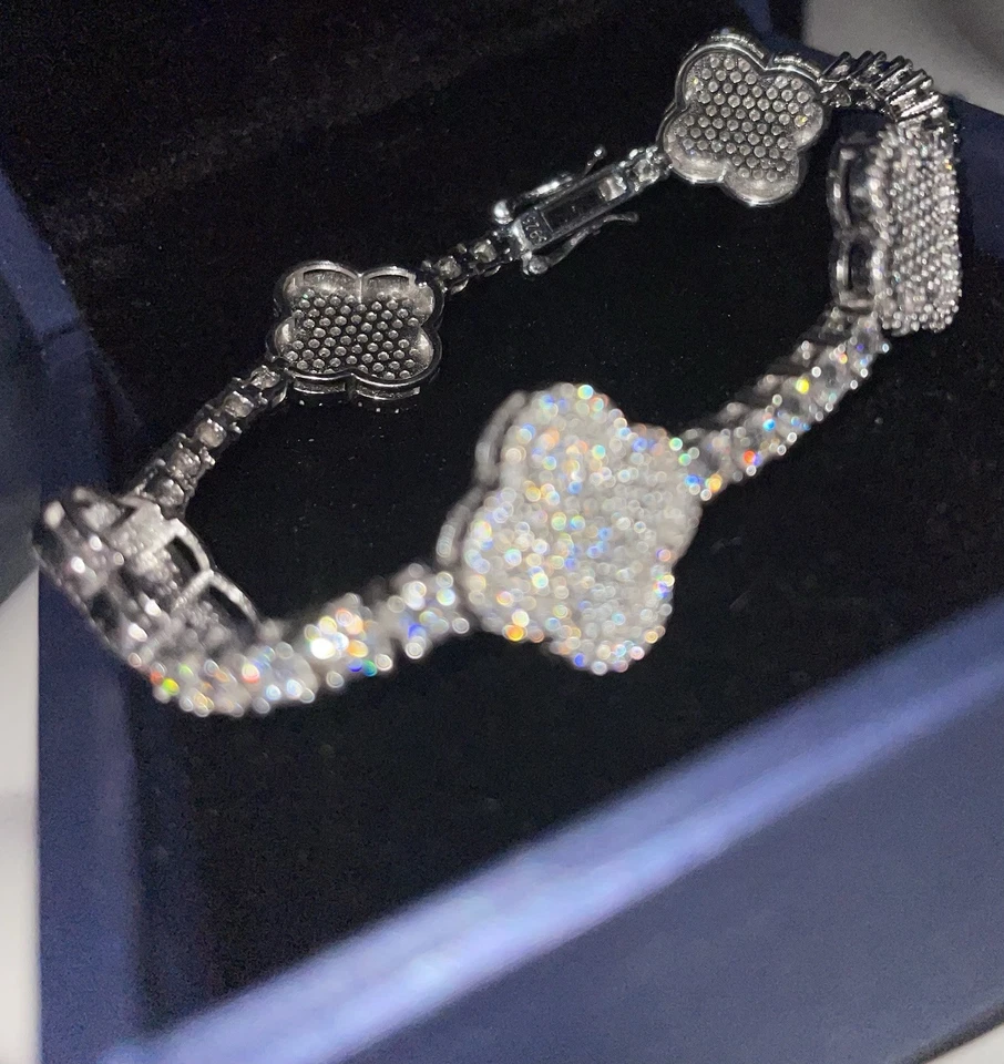 Pulsera trébol moissanita de plata de ley 925 pasa probador Foto 3 de 4