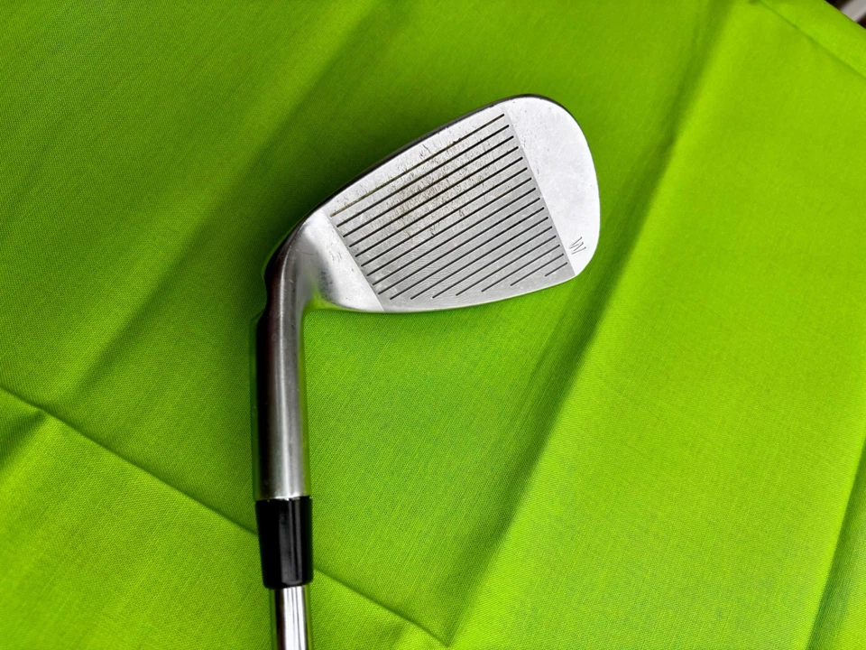 Ping G410 PW blue dot steel AWT 2.0 S-flex Golf Pride midsize grip Good - Image 2 of 4