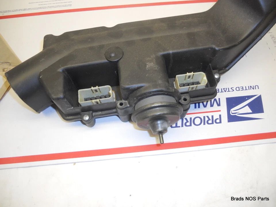 Nuevo de Lote Antiguo MoPar 1984 Dodge 600 Chrysler Lebaron con Módulo de Control de Motor Computadora Foto 4 de 4