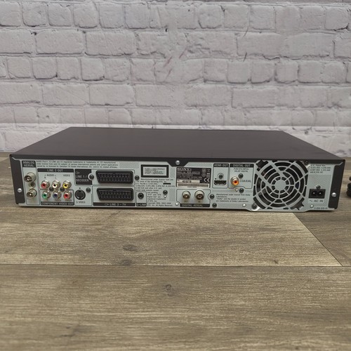 Sony Limited Edition RDR-HXD770 HXD1070 120GB DVD HDD PVR Recorder - Picture 4 of 7