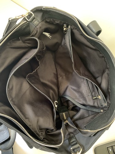 Danier Travel Overnight Bag Day Tripper Satchel Carry On Leather Nylon Black - Picture 2 of 21