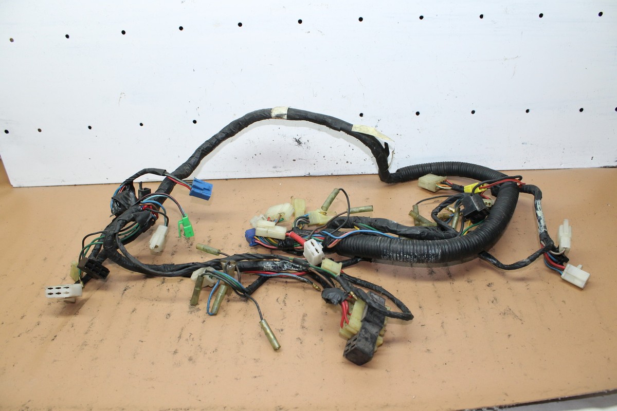 1986 YAMAHA FZ750 MAIN WIRING WIRE HARNESS (YWH13) 1LJ-82590 1986 YAMAHA FZ750 MAIN WIRING WIRE HARNESS (YWH13) 1LJ-82590
