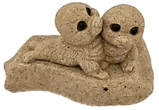 A Mr. Sandman Seals Sand Sculpture Year 2012 with Label Cute Decor