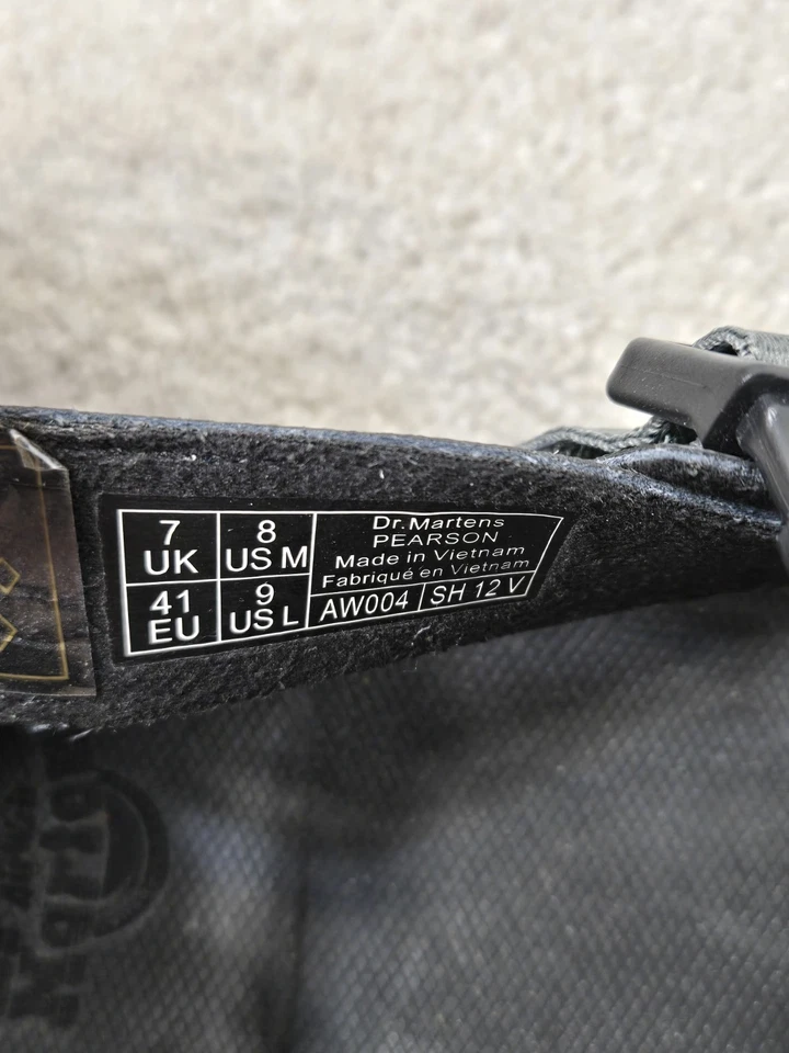 Doc martens sandals mens 8 womens 9 pearson  gray/black/yellow AW004 - Image 4 of 4