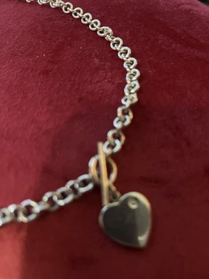 HOT DIAMONDS Chain and Heart Necklace. Great Condition Hardly Worn. 16.5 Inches - Image 1 of 4