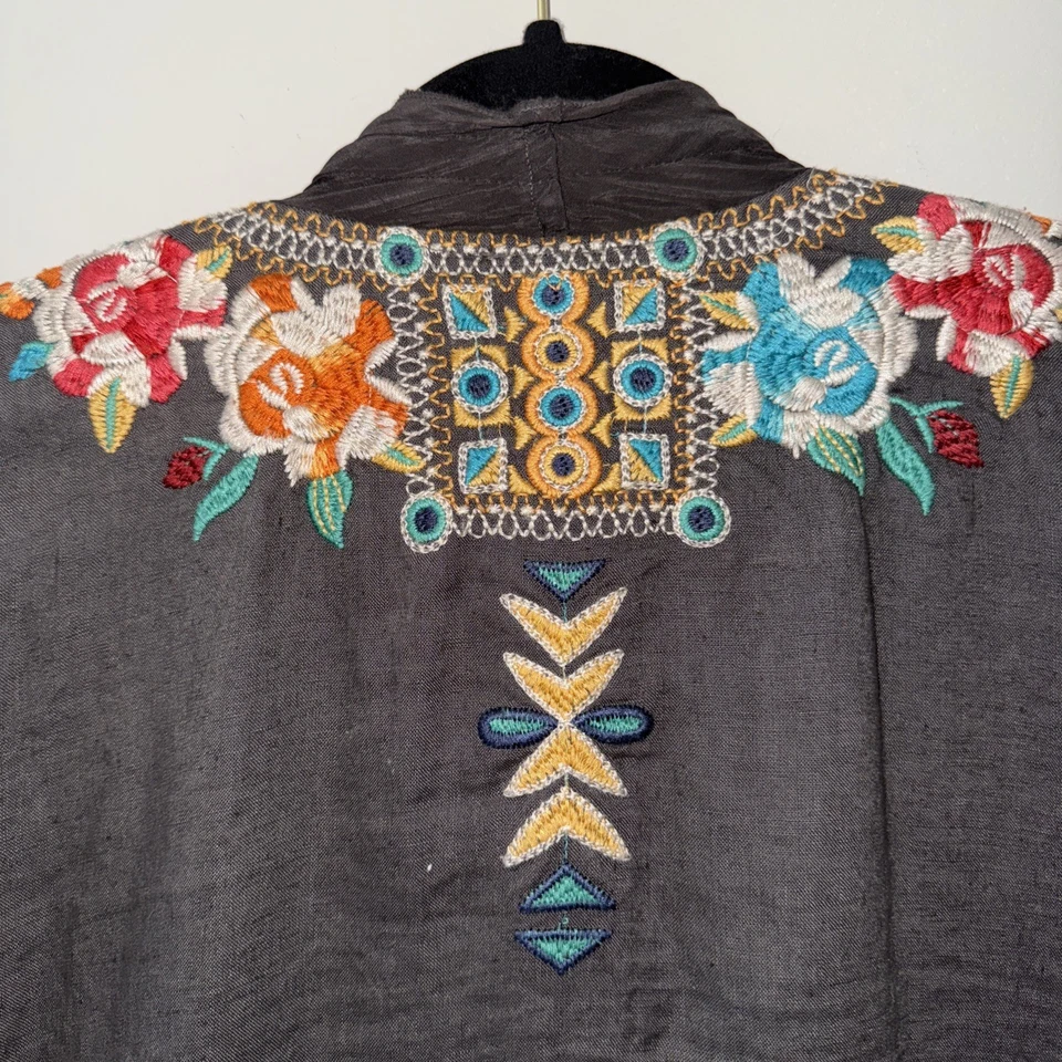 Johnny Was JWLA Gray/Tan Embroidered 100% Linen Kimono Jacket Size Large Boho - Image 3 of 4