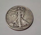 VINTAGE 1946 LIBERTY WALKING TYPE HALF DOLLAR! 90% SILVER