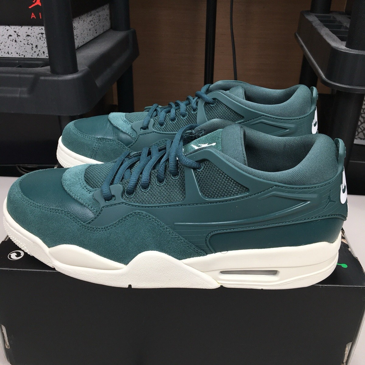 靴 Nike Air Jordan 4 Retro \"Deep Green\" Air Jordan 4 Oxidized Green FQ8138-103 Release Date | Hypebeast