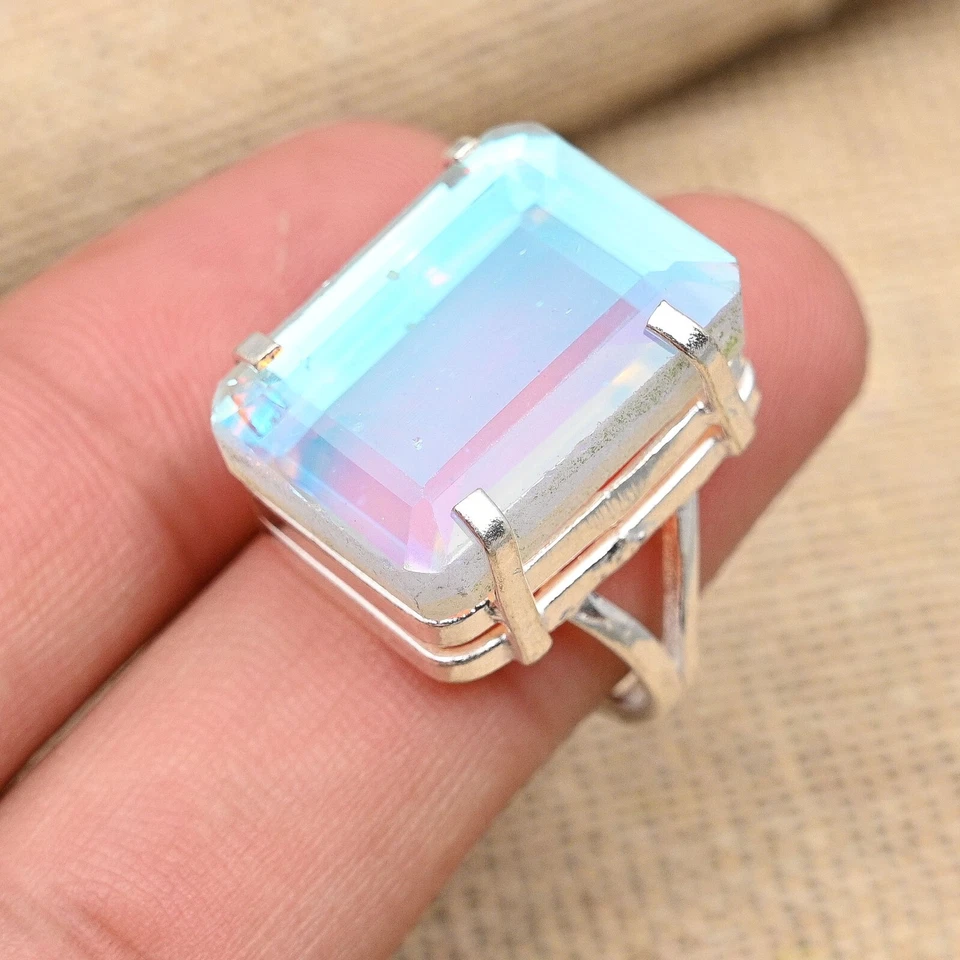 Hermoso anillo de joyería de plata de ley 925 hecho a mano con piedras preciosas de topacio místico Foto 3 de 4