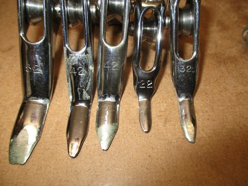 AFTCO ROLLER GUIDES ** REFER TO ALL PICS ** ******THEY ARE BIG************* - Picture 3 of 4
