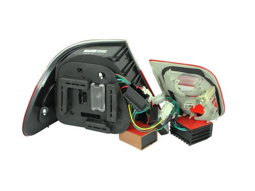 Luces traseras LED ANZO para BMW Serie 3 E46 2000-2003 rojas/transparentes - Imagen 4 de 10