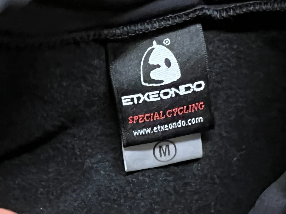Etxeondo Windstopper Multi-Colored Cycling Jacket - Women’s Medium - Image 4 of 4