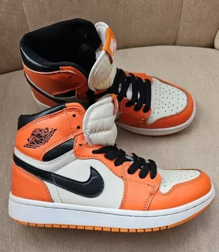 Size 4 Nike Air Jordan 1 Retro High OG Reverse Shattered Backboard Away Unboxed 