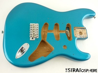 Fender Vintera II 60s RI Strat BODY + HARDWARE, Lake Placid Blue $10 OFF